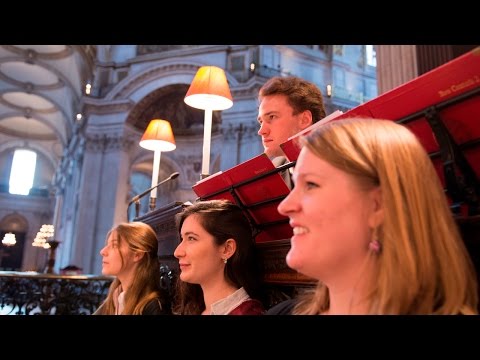 dimittis - The Choir of Somerville College, Oxford David Crown (conductor) Robert Smith (organ) Stephen O'Driscoll (baritone) Evensong at St. Paul's Cathedral (London),...