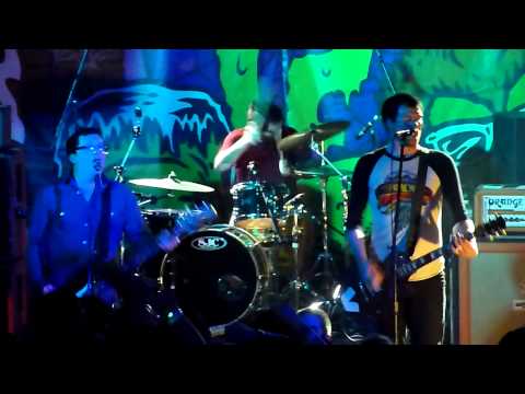 dopamines - The Dopamines, live @ Fest 12 (2013). Gainesville. HD Quality video w/ good sound. Stay tuned for many more FEST videos (I recorded 52 different bands / 201 ...