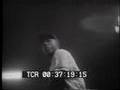 Hank Aaron smacks a home run to clinch the Braves Pennant