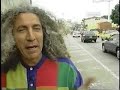 En 3 Dimensiones - Julián Rodríguez: Humor en Serio