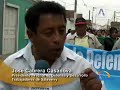 Trabajadores portuarios realizan marcha contra empresa chilena