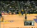 Kobe 360 alleyoop miss