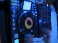 videos de DawidWarsaw in the mix of modern dance music (8-01-2009). Kit: Denon DN-HS5500 & Pioneer DJM-800.