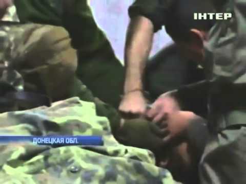 Украинские солдаты защищают аэропорт Донецка (видео)