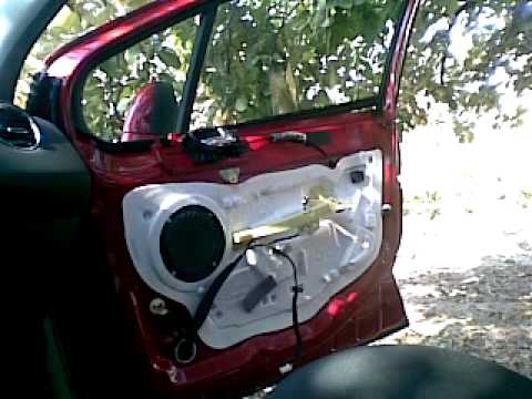 Peugeot 308 Door Panel Removal , Cum desfacem un panou usa fata Peugeot 308