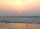 世界初ガンガー水中撮影（インド　バラナシVARANASI　ガンジス川）