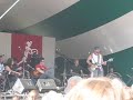 jealous of your cigarette
(http://fongsongs.blogspot.com)