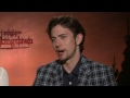 new 'breaking dawn' photos - http://tiny.cc/x7yyk twilight handprint ceremony - http://bit.ly/rw9xtm http://facebook.com/clevvertv - become a fan! http://twi...