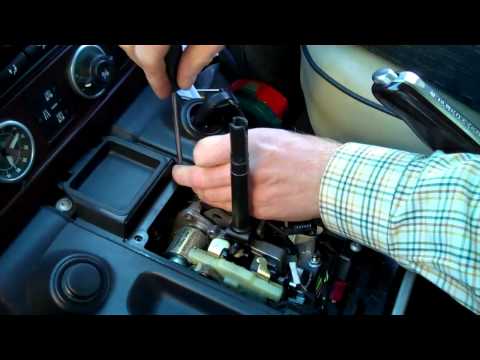How to change the cup holder assembly on a Range Rover Vogue