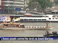 Torch travels down Thames on final day of relay
