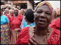 Encontro do \"Coral das Lavadeiras\" com as Meninas de Sinh�.