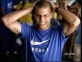 Fußball Nike Werbung Flughafen