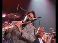 el trombonista juan pablo torres, fue en su instrumento, el m�sico m�s importante del jazz latino en los �ltimos 50 a�os del siglo xx. arreglista, compositor, director musical y virtuoso solista, comparti� su talento, entre otros, con paquito d�rivera, tito puente, eddie palmieri, astor piazzolla, dizzy gillespie, chico o'farrill, arturo sandoval o bebo vald�s, del que era un gran admirador. explor�, adem�s, el jazz brillantemente aunque siempre se sinti� m�s heredero de la tradici�n aut�ctona cubana. nacido en puerto padre, cuba, en 1946, comenz� tocando el bombardino pero en seguida pas� a integrar la orquesta cubana de m�sica moderna, fragua de talentos en la isla como paquito d�rivera o chucho vald�s.

     en 1976 fund� el grupo algo nuevo y, tres a�os despu�s, hizo historia con las estrellas de areito, legendarias sesiones de 