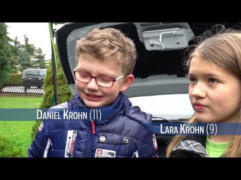 Dos niños desarrollan un sistema para limpiar los parabrisas con agua de lluvia 