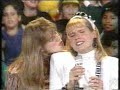 Xuxa canta \"Tren Fantasma\"