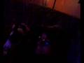 videos de Ella uses andres for table
