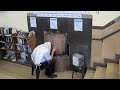 הפיוט בזכי על משכבי מתוך הסליחות, תפילות ראש השנה ויום הכיפורים,  בנגינת יהודי בבל וכיום מושר בכל קהילות הקודש הספרדים בביצוע החזן והפייטן הרב חגי בצרי עם תזמורת להקת השלום בלוס אנג'לס עם הכנר ג'ורג' הנרי עזרא על הקנון עם חזנים ופייטנים יוסף חבושה ויחיאל יחזקאל