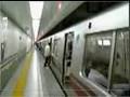 YouTube：地下鉄の駅で何かが起こる（・∇・） (10/23)