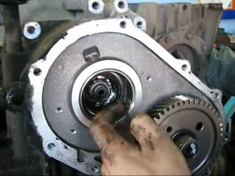 Chrysler Voyager 2001 Automatic Transmission Repair Part 1