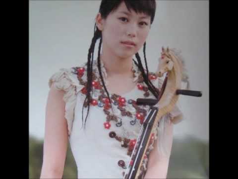Yilana "White Suho"      - YouTube