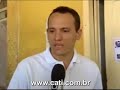 Os funcionários chegavam para trabalhar nesta quarta-feira, dia 20 de agosto, quando por volta das 7h30, o assaltante entrou na farmácia com um revólver calibre 38 e rendeu os sete empregados. 