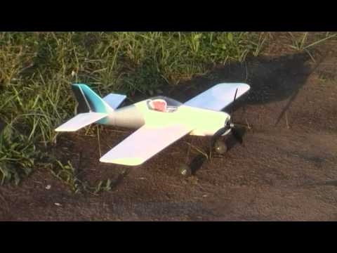 Watch RC Video: 'RC planes, cars, boats - Crash-Compilation 1 by rcskyliner.com'
