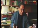 Giorgio Antonucci parla di Basaglia e delle ultime modifiche in atto sulla 180Ascoltare un vero anticonformista è sempre un piacere, sopratutto quando le sue parole sono solo un compendio al suo operato.Difatti Giorgio Antonucci, quando lavorava con Franco Basaglia nel difficile compito di smantellare i manicomi è riuscito a provare che è possibile un'altro modo di star vicino alle persone senza mai costringerle; ma questa esperienza positiva è stata insabbiata ed offuscata da manovre politiche che hanno fatto passare la legge 180 come fosse la concretizzazione di questa incredibile esperienza. Ma non è così e questo lo potete capire da questo e da altri filmati che proporremo nel prossimo futuro.Come dice lo stesso Basaglia intervistato da Maurizio Costanzo, 