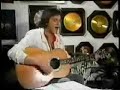 CAMILO  componiendo
