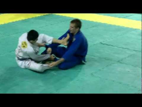 Keenan Cornelius Vs. João Miyao - Brasileiro 2012 - Final Absoluto Faixa Roxa