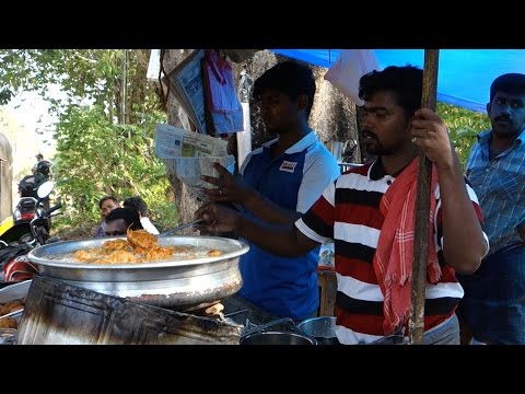 Onion pakoda - Onion fritters