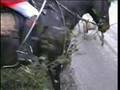 videos de Hunt monitor nearly hit by horse