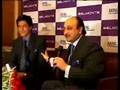 The unusual behaviour of superstars!  Shahrukh Khan