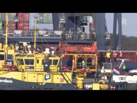 Dode en gewonden bij ongeluk Rotterdamse haven