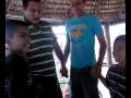 videos de Toques toques, Aguantaron mas los niños:)...
