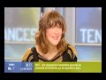 vu a la tele ! � une assiette d'hu�tre � jeun �, � la vie �ternelle �, � deux lesbiennes sur un poney �... quand l'animatrice de l'�mission � la matinale � de canal + leur pose la question, les quidams 
semblent fins pr�ts pour la journ�e du bonheur. avec des attentes tr�s inattendues...