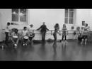 Cours de danse afro. - Khadi? - Robert