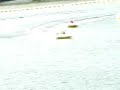 平和島競艇と大井競馬場は意外と近かったんですね。お客さんらしき人もパラパラ入っていましたが３艇しか走っていません。訓練生の練習でしょうか？