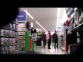 Public Prank - Shoulder Tapping