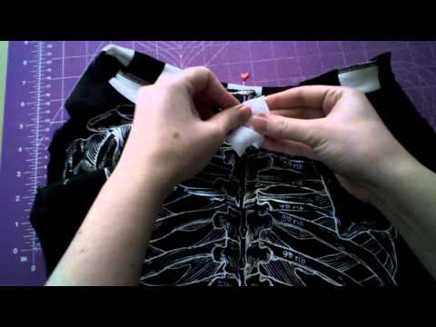 how to attach t shirt collar