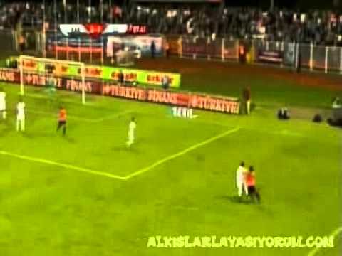 Sabri tek kişilik baraja takılıyor.
