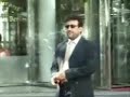 إنتفاضة عراقيي المهجر - فلم عن اعتصام ابطال الغيارى من عراقيي المهجر  امام سفارة آل سعود في برلين تعبيرا لغضبهم العارم واستنكارهم لفتاوى القتل والذبح واستهداف المقدسات الاسلامية والغير اسلامية كما حدث في سامراء الطهر والفداء وكذلك كنائس ومعابد الاخوة المسيح وغيرهم.تلك الفتاوى  التي اطلقها دهاقنة الاجرام من علماء الظلال القابعين في مهلكة آل سعود وعلى راسهم ذلك العتل الزنيم السفاح ابن جبرين لعنه الله... بحق ابناء شعبنا المظلومين والتي راح ضحيتها مئات الالاف من الابرياءفي عراقنا الجريح  18-10-2007علي السّرايمسؤول لجان انتفاضة المهجر في اوربا--- assarray ali