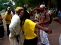 Samba de roda na Praça da Liberdade