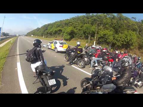 FABINHO DA HORNET - POLICIAL BRAVO COM AS BUZINAS - MAIS DE 150 MOTOS NO COMBOIO!!!