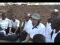 videos de James, Scott & Mark of Alice Drive Baptist Church playing with the children of Old Naledi 9-5-2008