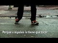 Porque a alguien le tiene que tocar