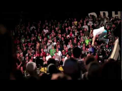 BMX BIKES TRICKS STUNTS CRASHES