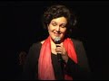Clara Becker canta Chico Buarque