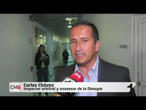 Famoso árbitro de fútbol es acusado de acoso sexual en Colombia (VIDEO)