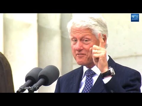 thedailyconversation - Former President Bill Clinton speaks on the 50th Anniversary of Martin Luther King Jr.'s 'I have a dream' speech on the steps of the Lincoln memorial on the ...