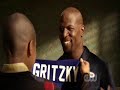 Everybody Hates Chris "Dru get's choked with shirt"